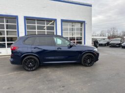 2021 BMW X5 M50i xDrive full