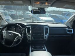 2019 Nissan Titan SV full