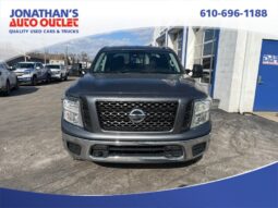 2019 Nissan Titan SV full