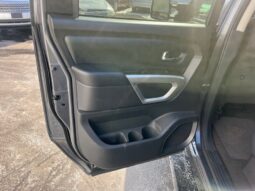 2019 Nissan Titan SV full