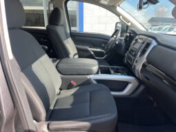 2019 Nissan Titan SV full