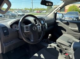 2017 Nissan Frontier S full