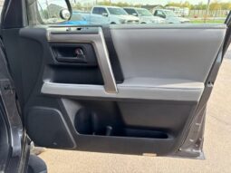 2011 Toyota 4Runner SR5 full