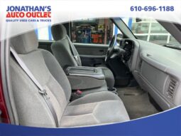 2003 Chevrolet Silverado 1500 LS full