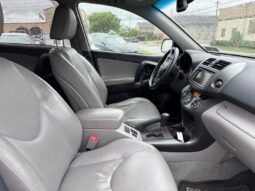 2011 Toyota RAV4 Limited full