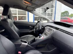 2013 Toyota Prius Persona Series SE full
