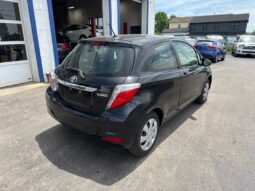 2012 Toyota Yaris 3-Door LE full
