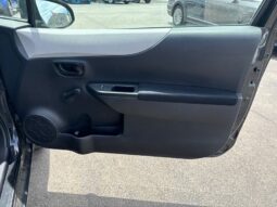 2012 Toyota Yaris 3-Door LE full