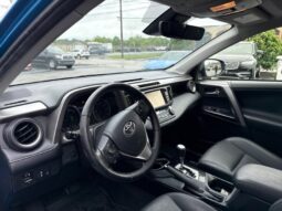 2017 Toyota RAV4 Hybrid Limited full