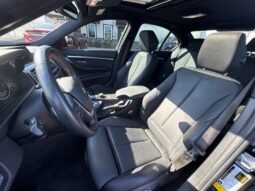 2018 BMW 3-Series 330i xDrive full