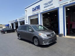 2018 Toyota Sienna XLE 7-Passenger full