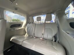 2017 Chrysler Pacifica Touring-L Plus full