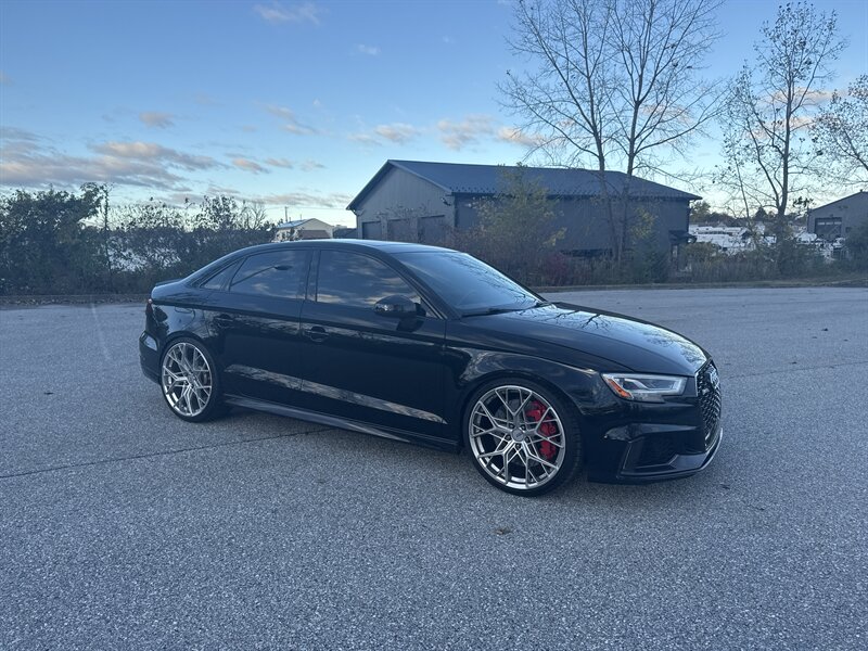 2019 Audi RS 3 Base photo 4