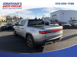 2022 Rivian R1T Adventure full