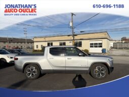 2022 Rivian R1T Adventure full