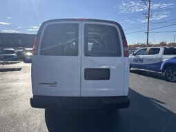 2013 Chevrolet Express 1500 full