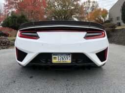2017 Acura NSX SH-AWD Sport Hybrid full