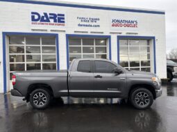 2017 Toyota Tundra SR5 full