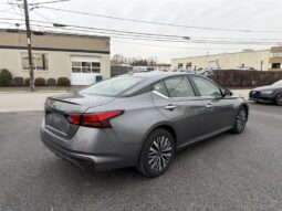 2023 Nissan Altima 2.5 SV full