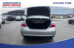 2015 Toyota Camry LE full