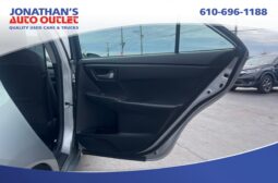 2015 Toyota Camry LE full