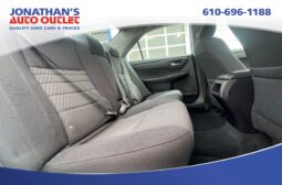 2015 Toyota Camry LE full