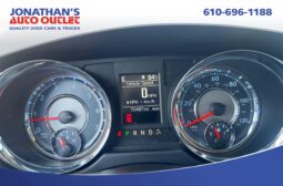 2015 Chrysler Town & Country Touring-L full