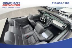 2012 Ford Mustang V6 full