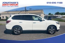 2019 Nissan Pathfinder SV full