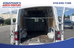 2015 Nissan NV Cargo NV2500 HD SV V8 full