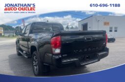 2017 Toyota Tacoma TRD Sport full