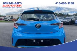 2022 Toyota Corolla Hatchback SE full
