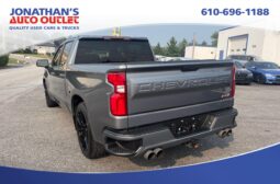 2020 Chevrolet Silverado 1500 4WD Crew Cab Short Bed RST full