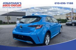 2022 Toyota Corolla Hatchback SE full