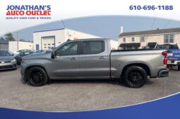 2020 Chevrolet Silverado 1500 4WD Crew Cab Short Bed RST full