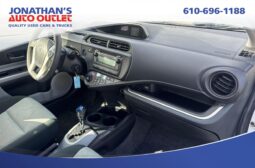 2014 Toyota Prius c Two full
