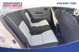 2014 Toyota Prius c Two full