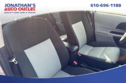 2014 Toyota Prius c Two full