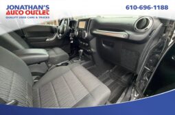 2012 Jeep Wrangler Unlimited Sahara full
