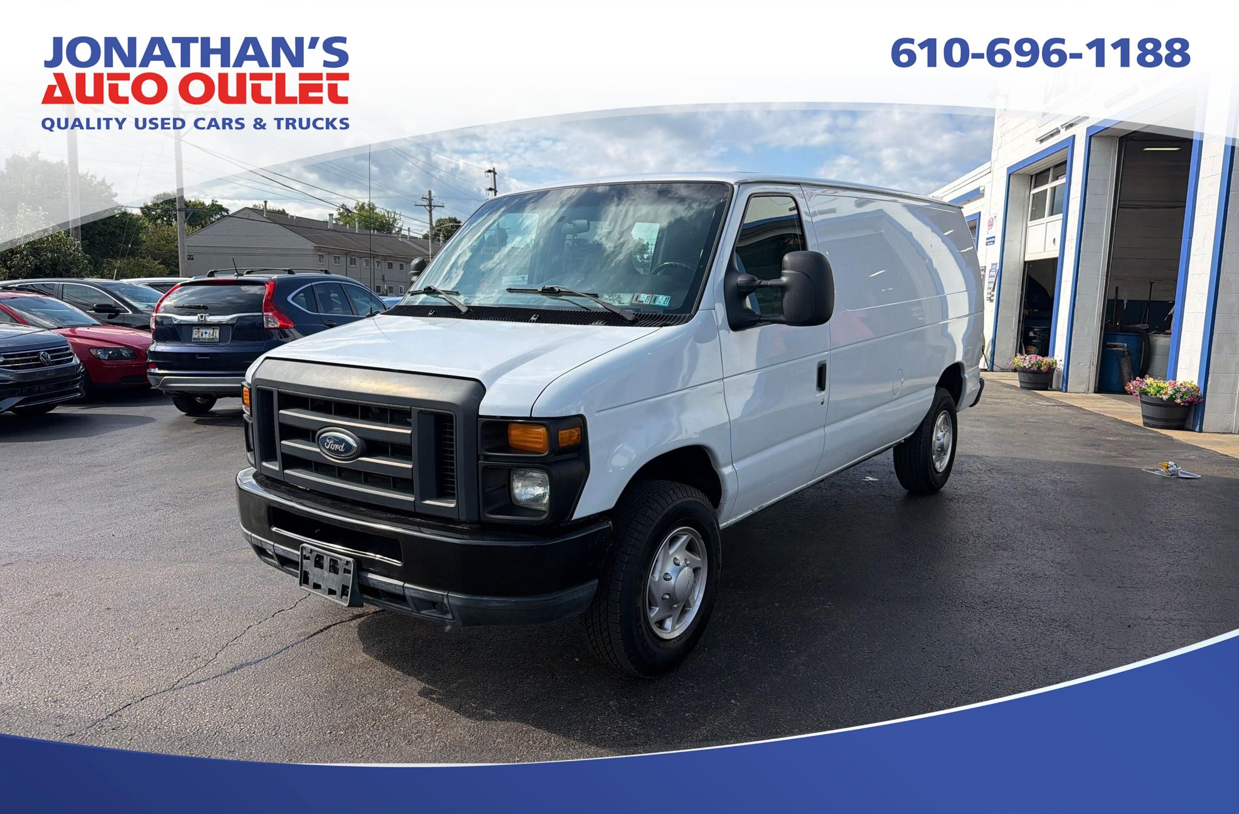2014 Ford Econoline Cargo Van