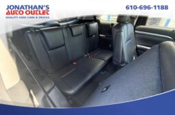 2019 Toyota Highlander SE full