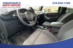 2012 Jeep Wrangler Unlimited Sahara full
