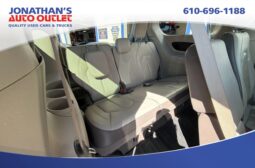 2019 Chrysler Pacifica Touring L Plus full