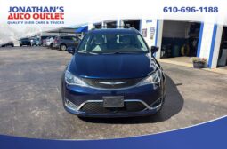 2019 Chrysler Pacifica Touring L Plus full