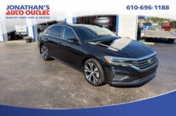 2021 Volkswagen Passat 2.0T SE full