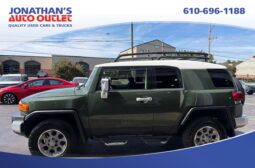 2013 Toyota FJ Cruiser full