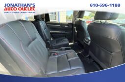 2019 Toyota Highlander SE full