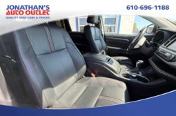 2019 Toyota Highlander SE full