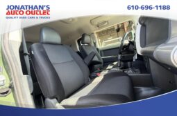 2013 Toyota FJ Cruiser full