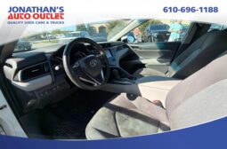 2019 Toyota Camry LE full